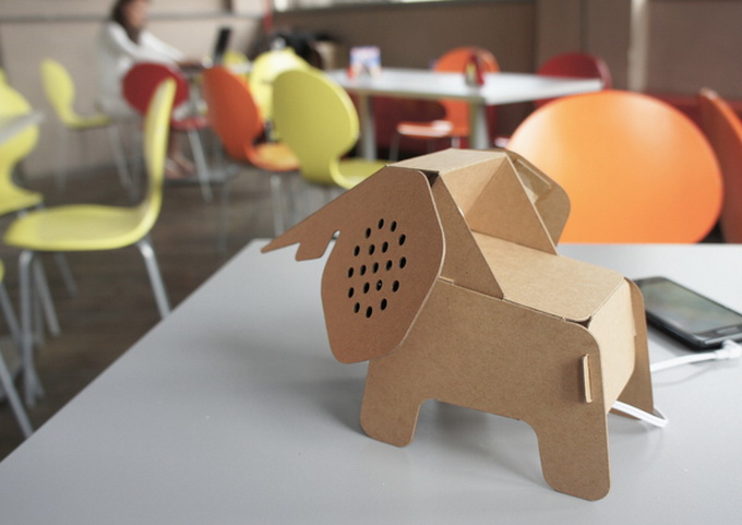 diy-eco-cardboard-animals-3.jpg