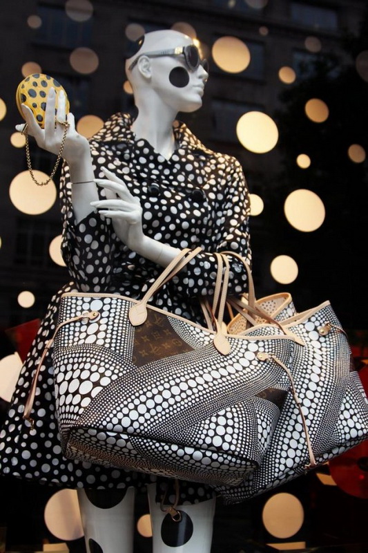 yayoi-kusama-selfridges-1-600x409.jpg