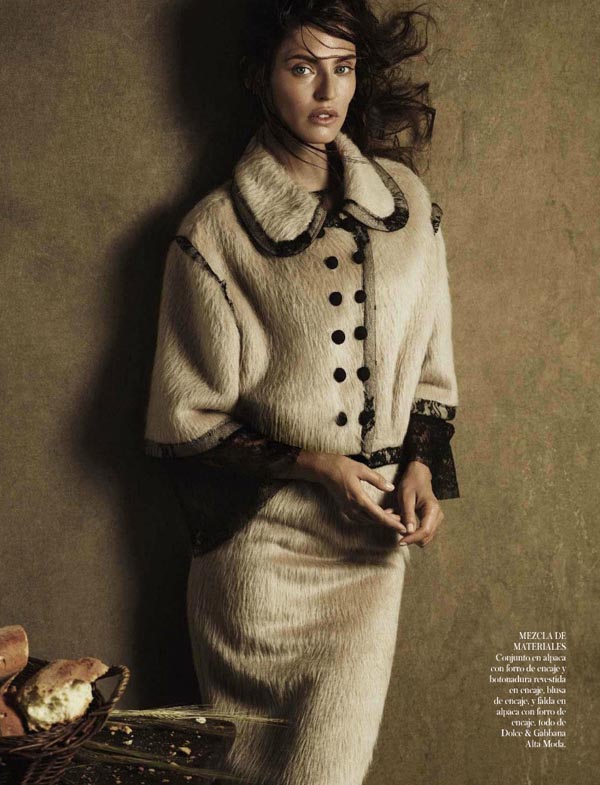 bianca-balti-vogue-spain-october-2012-03.jpg