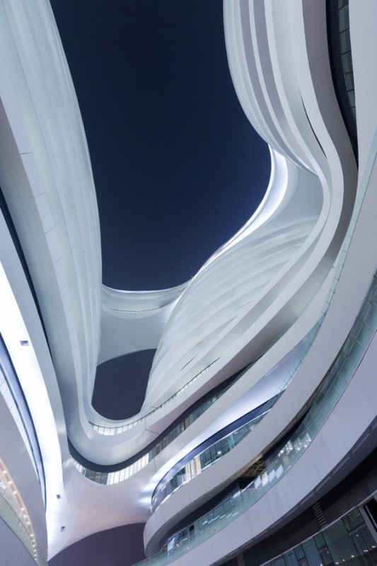 galaxy-soho-zaha-hadid-01-600x905.jpg