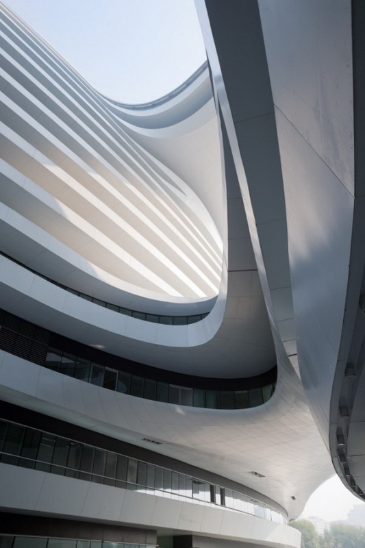 galaxy-soho-zaha-hadid-01-600x906.jpg