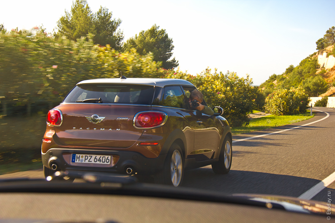 MINI Paceman 09.jpg