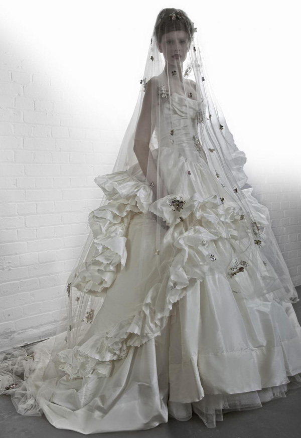 viviennewestwoodbridalautumnwinter2012lookbook7.jpg