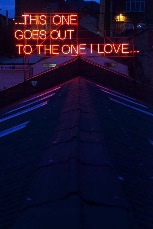 12MonthsOfNeonLove_09.jpeg