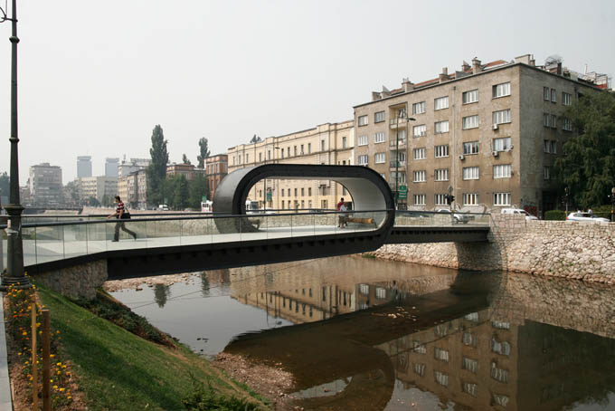 bridge-festina-lente-02.jpg