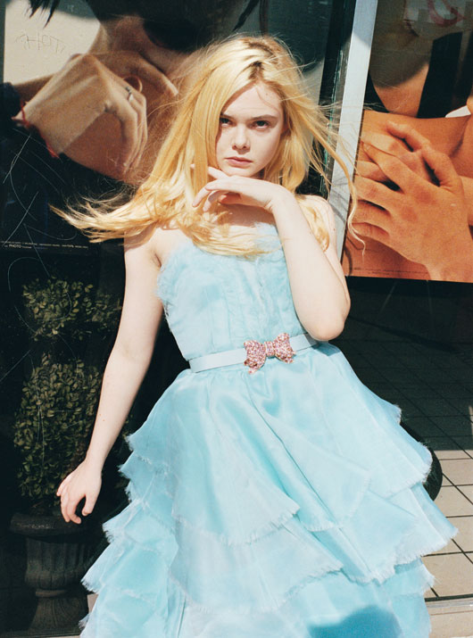 18Elle Fanning in Ginger & Rosa.jpg