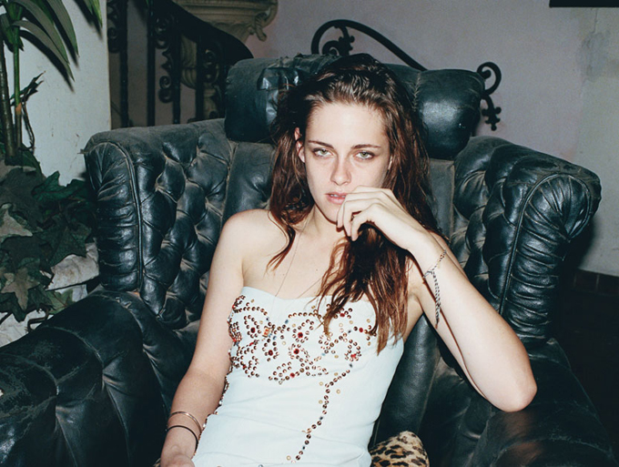 KRISTEN STEWART IN ON THE ROAD.jpg