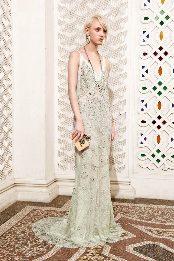 roberto-cavalli-resort-r32.jpg