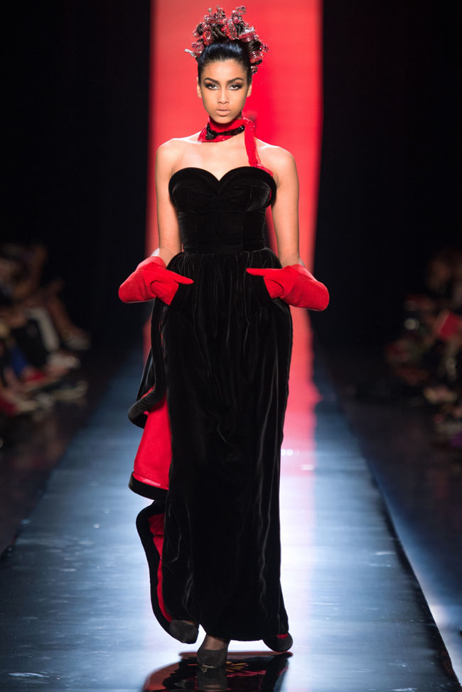 jean-paul-gaultier-haute-couture-fall-28.jpg