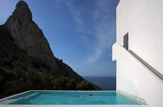 House-Cliff-Fran-Silvestre-12.jpg