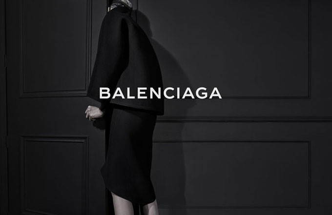 Kristen-McMenamy-Balenciaga-08.jpg