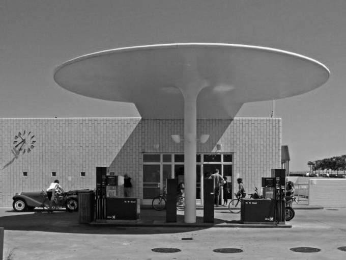 modernist-petrol-stations-01-600x450.jpg