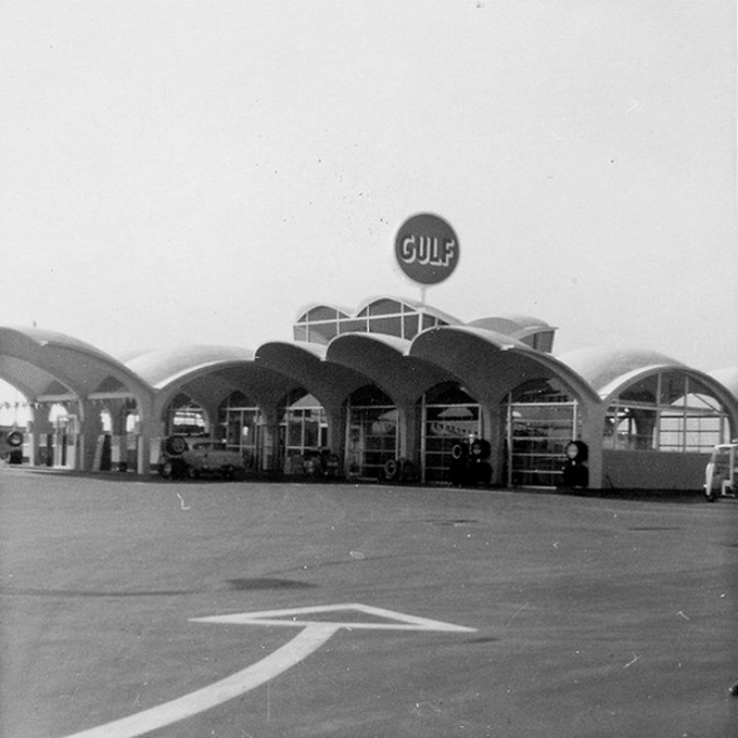 modernist-petrol-stations-01-600x459.png