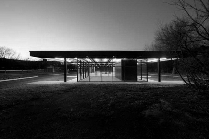 modernist-petrol-stations-01-600x460.jpg