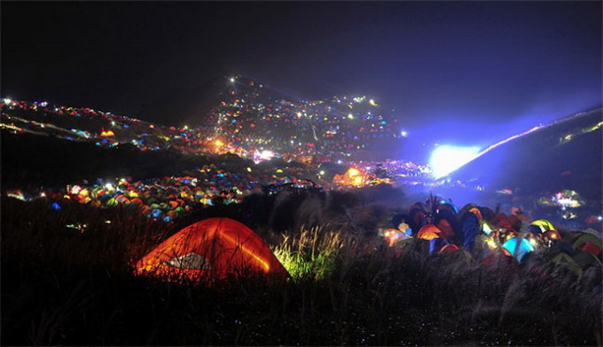 Camping-Festival-in-China1-640x431.jpg