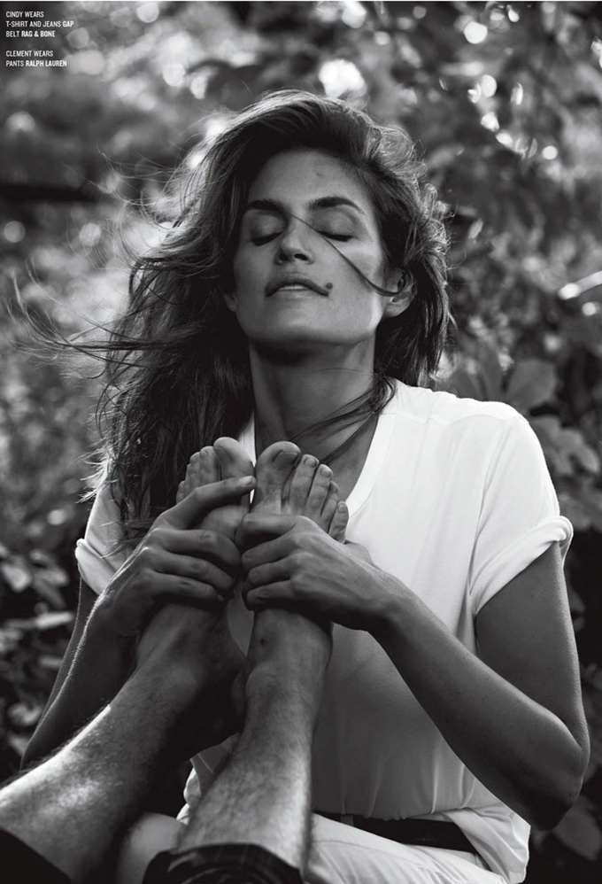 Cindy-Crawford-V-Magazine-Sebastian-Faena-04.jpg