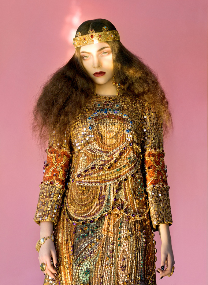 800x1092xlorde-royal-wild-magazine2_jpg_pagespeed_ic_UoD2Z_s6pD.jpg