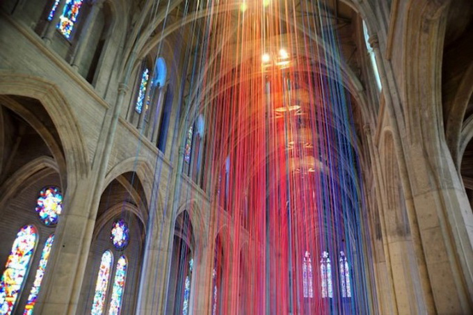 Graced-With-Light-Installation-in-San-Fransisco-Cathedral-5.jpg