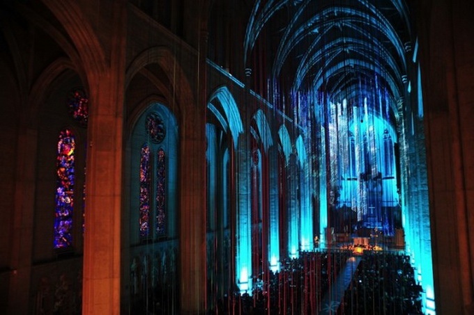 Graced-With-Light-Installation-in-San-Fransisco-Cathedral-8.jpg