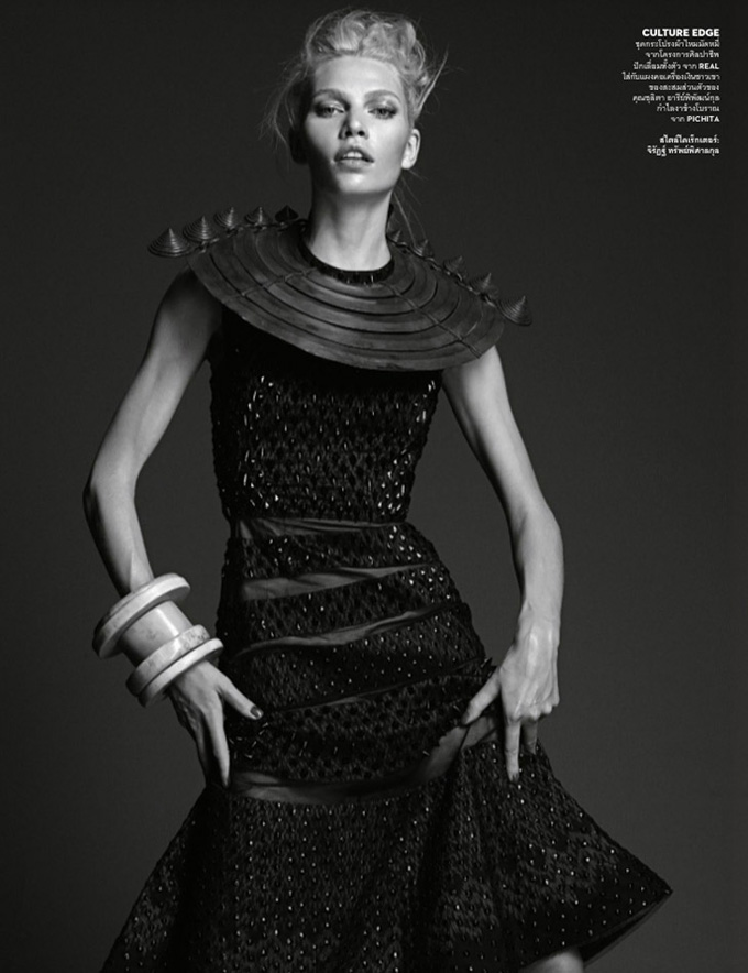 Aline-Weber-Vogue-Thailand-Nat-Prakobsantisuk-01.jpg