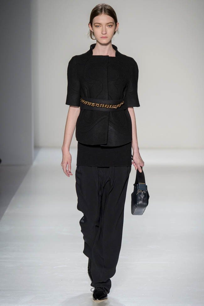 victoria-beckham-fall-winter-2014-show16.jpg