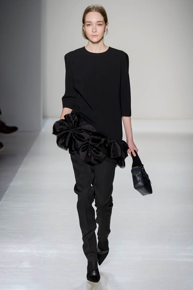 victoria-beckham-fall-winter-2014-show6.jpg