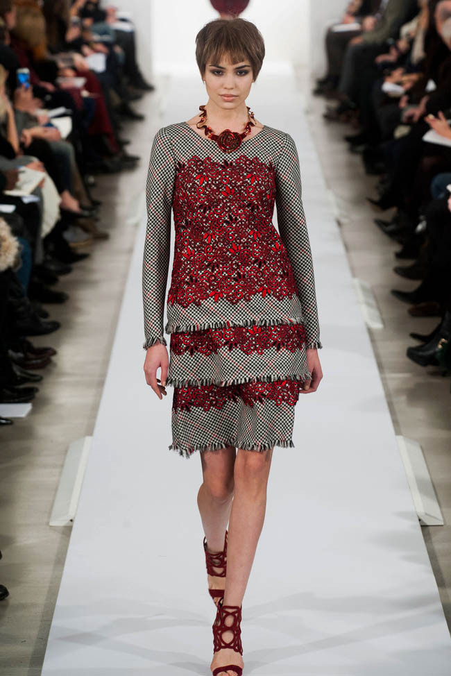 oscar-de-la-renta-fall-winter-2014-show25.jpg