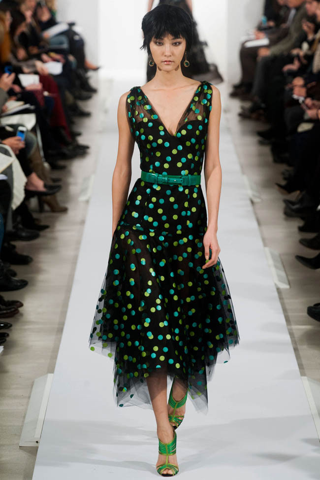 oscar-de-la-renta-fall-winter-2014-show35.jpg