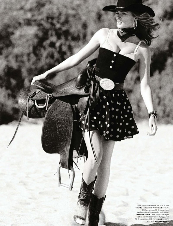 mario-testino-cowgirl3.jpg