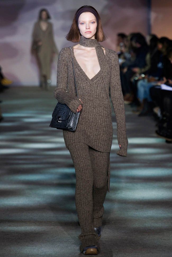 marc-jacobs-fall-winter-2014-show13.jpg