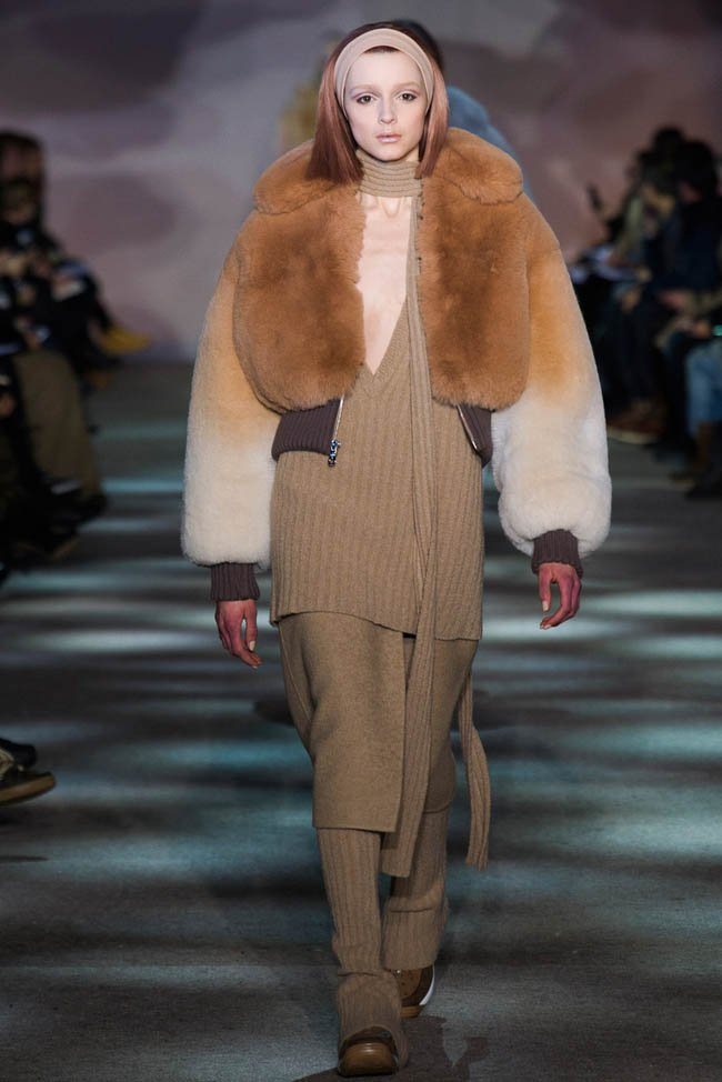 marc-jacobs-fall-winter-2014-show28.jpg