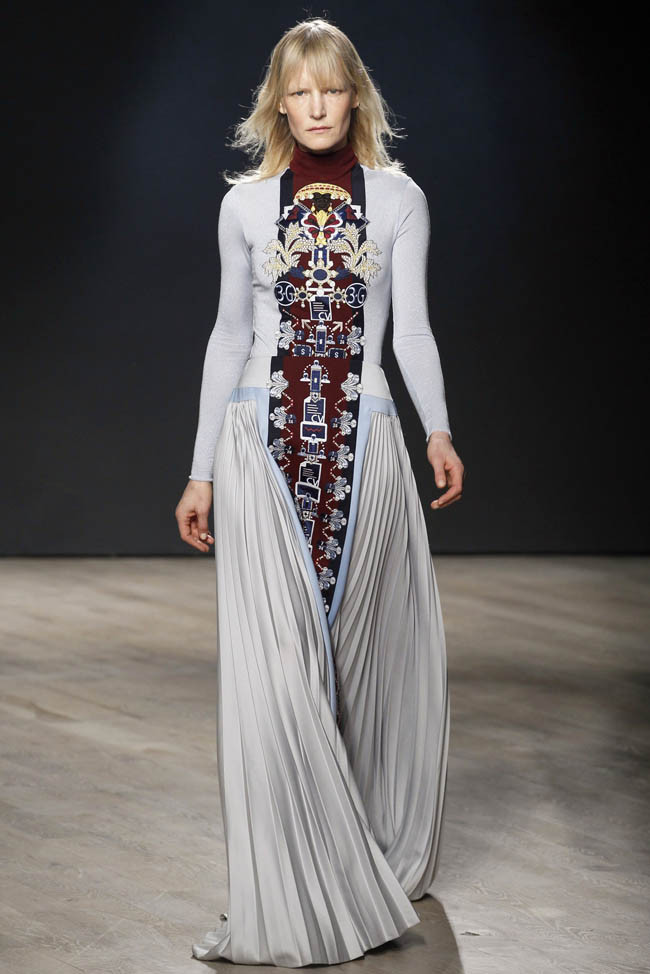 mary-katrantzou-fall-winter-2014-show1.jpg