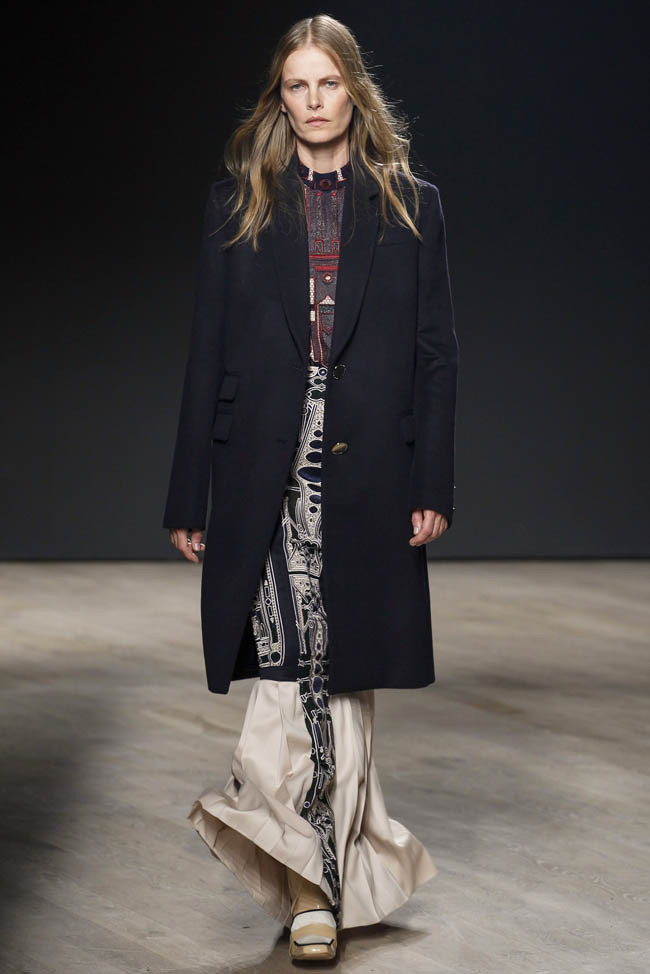 mary-katrantzou-fall-winter-2014-show33.jpg