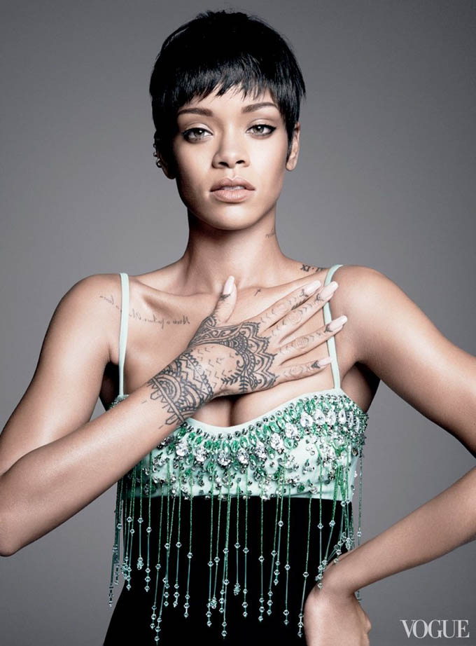 800x1085xrihanna-vogue-photo-shoot3_jpg_pagespeed_ic_sQL_4tcHRs.jpg