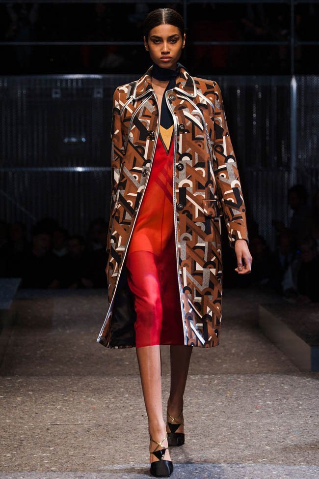 prada-fall-winter-2014-show31.jpg