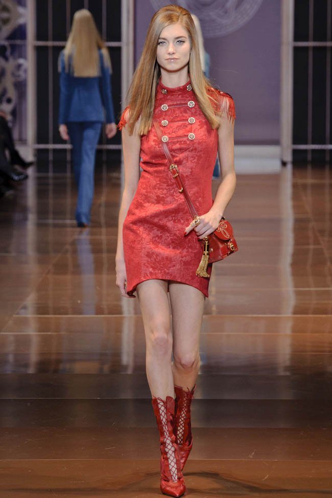 versace-fall-winter-2014-show15.jpg