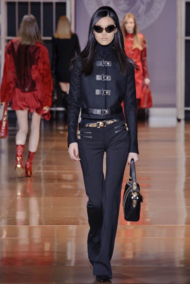 versace-fall-winter-2014-show25.jpg