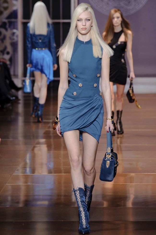 versace-fall-winter-2014-show37.jpg