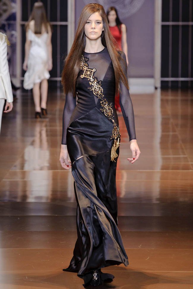 versace-fall-winter-2014-show48.jpg