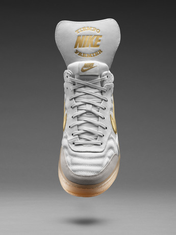 Su14_NSW_NikeFC_Tiempo_White_Gold_01_28882.jpg