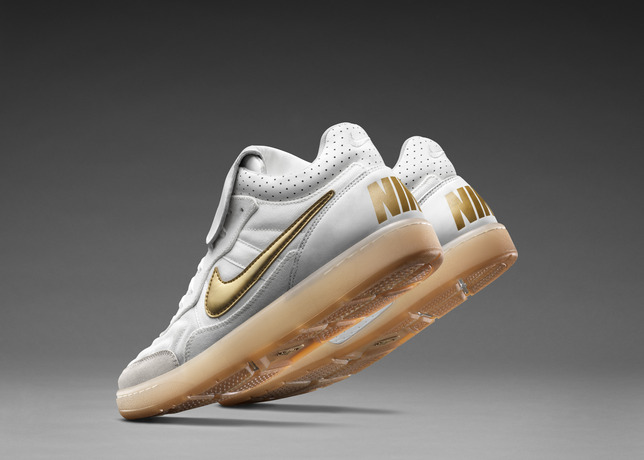 Su14_NSW_NikeFC_Tiempo_White_Gold_04_28889.jpg