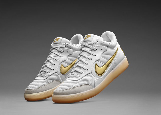 Su14_NSW_NikeFC_Tiempo_White_Gold_05_28887.jpg