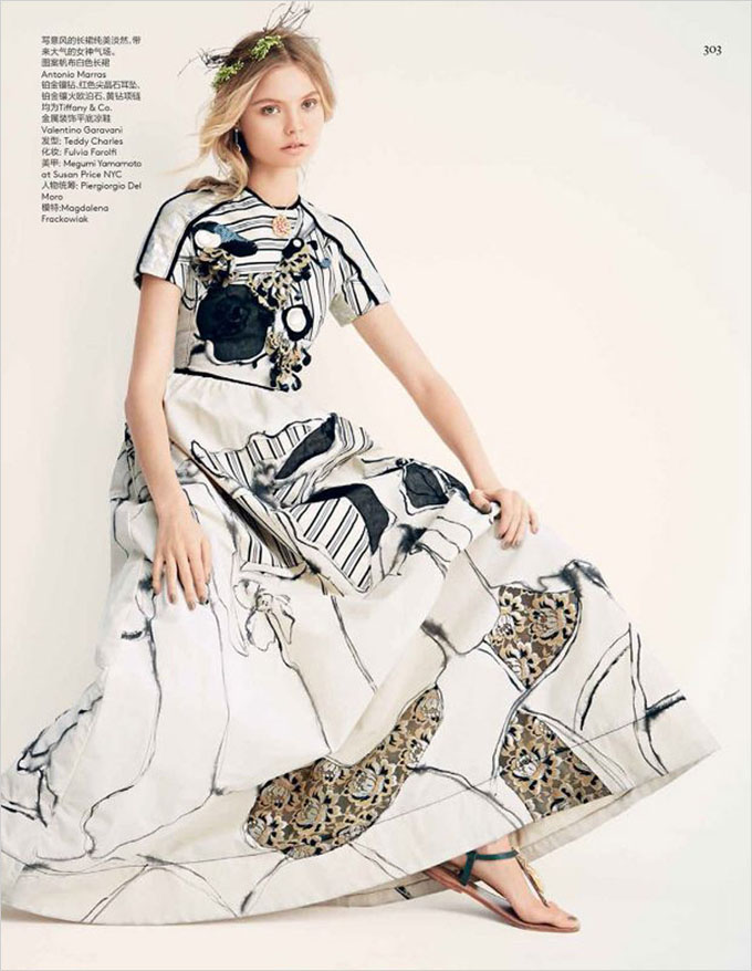 Magdalena-Frackowiak-Vogue-China-Collection-Patrick-Demarchelier-02.jpg