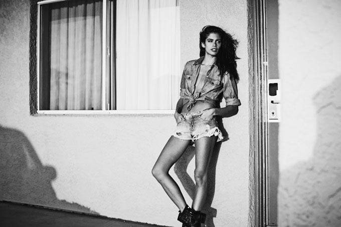 sara-sampaio-nevada-photos2.jpg