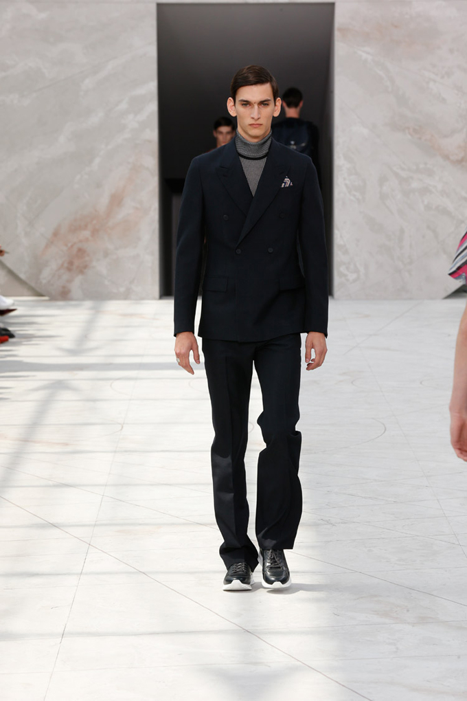 Louis-Vuitton-Spring-Summer-2015-Menswear-Collection-34.jpg