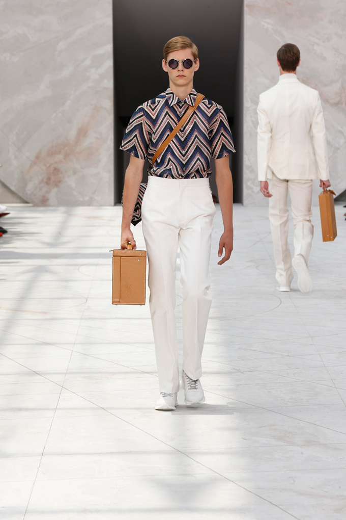 Louis-Vuitton-Spring-Summer-2015-Menswear-Collection-37.jpg