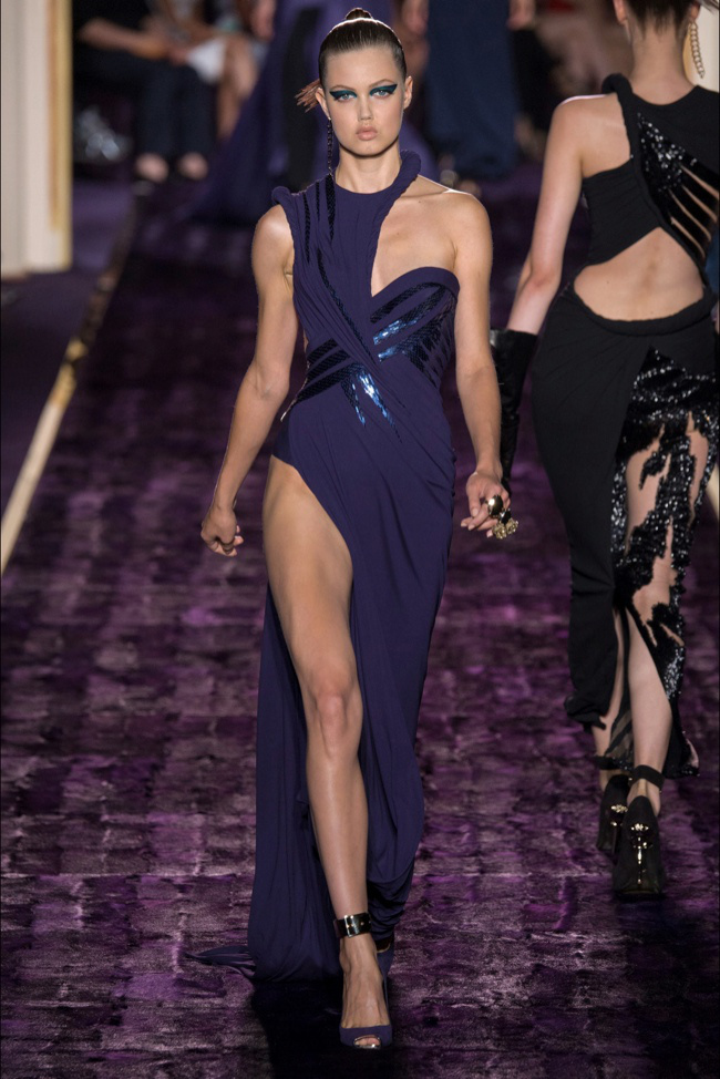 atelier-versace-2014-fall-haute-couture-show15.jpg