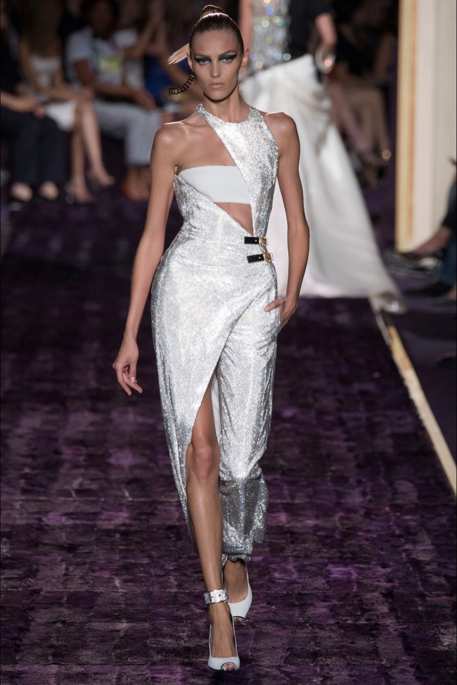 atelier-versace-2014-fall-haute-couture-show29.jpg