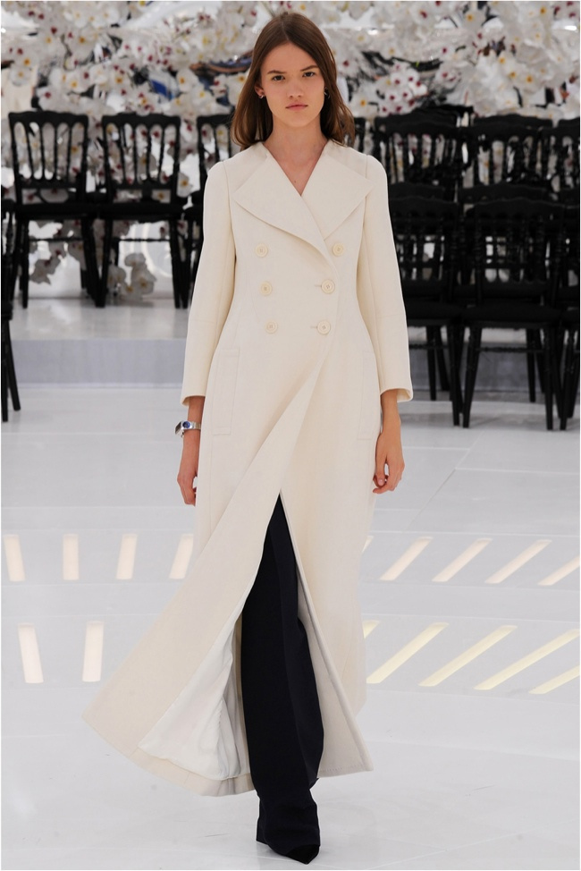 dior-2014-fall-haute-couture-show-photos21.jpg