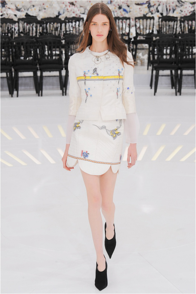 dior-2014-fall-haute-couture-show-photos30.jpg